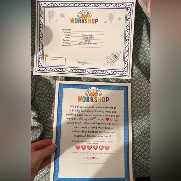 Tom nook build a bear - Picture 3 of 4